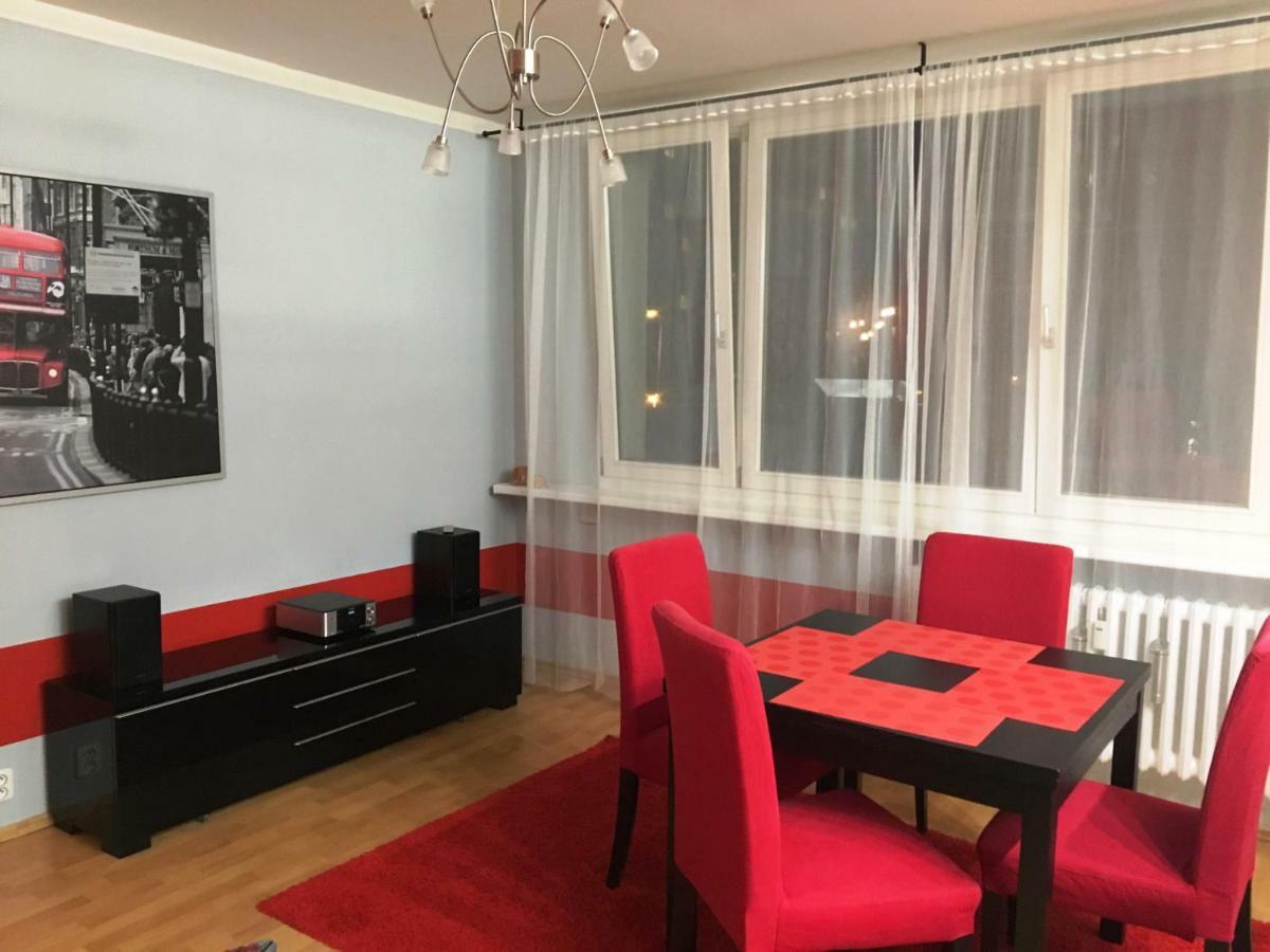 Apartment Scirocco Prague - Two Bedroom Apartment エクステリア 写真